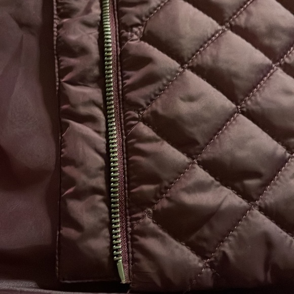 Banana Republic zip‎ front Quilted Vest petite M - Picture 5 of 5
